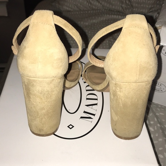 Steve Madden Shoes - steve madden chunky heels
